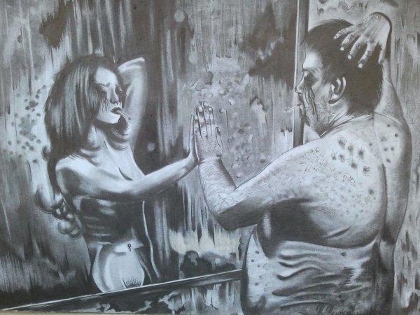 Страшное отражение в зеркале