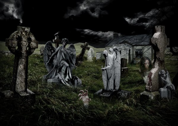 Жуткое кладбище