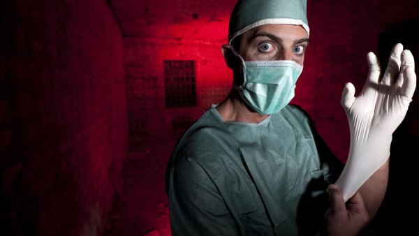 Чумной доктор SCP 049 без маски