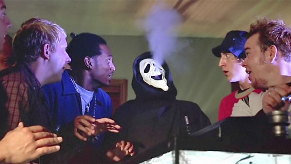 Убийца из фильма крик 2