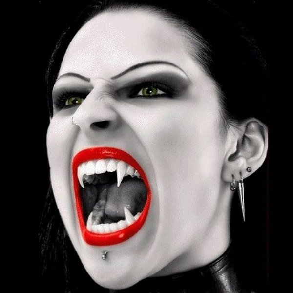 Вампиры против оборотней