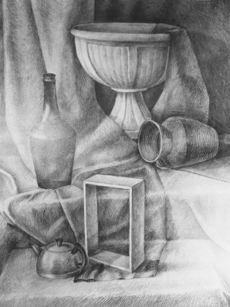 Бытовой натюрморт карандашом