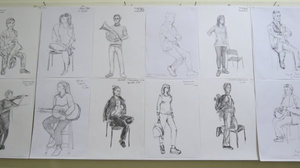 Кратковременные зарисовки фигуры человека