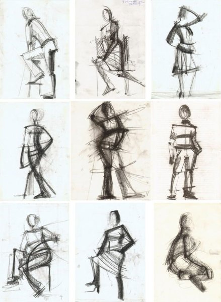 Наброски фигуры человека