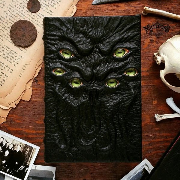 Гарри Поттер Некрономикон