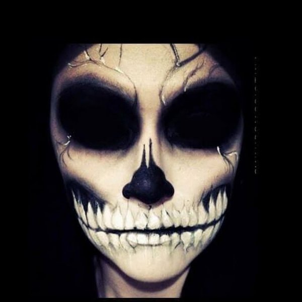 Макияж на Хэллоуин скелет