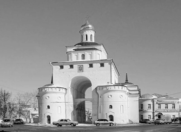 Золотые ворота во Владимире чб