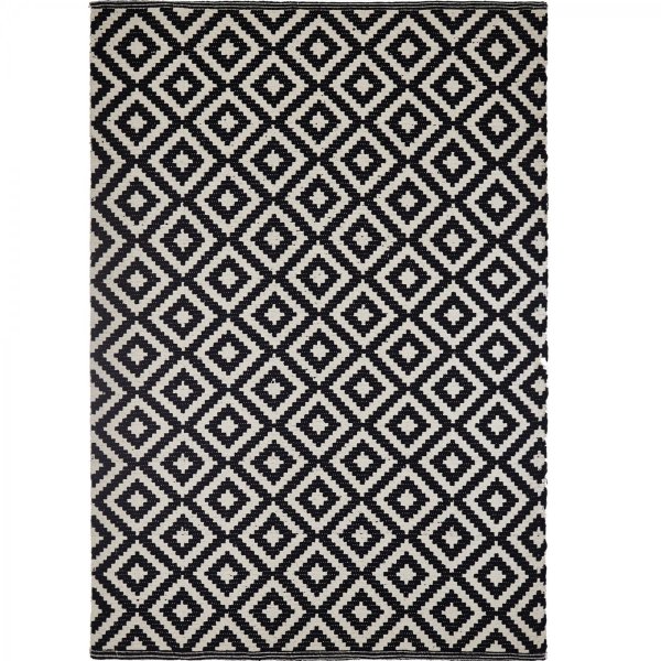 Ковер черно-белый геометрия