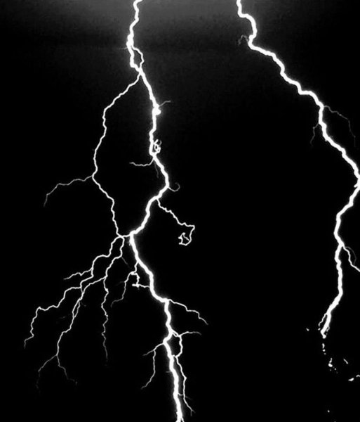 Торнадо карандашом