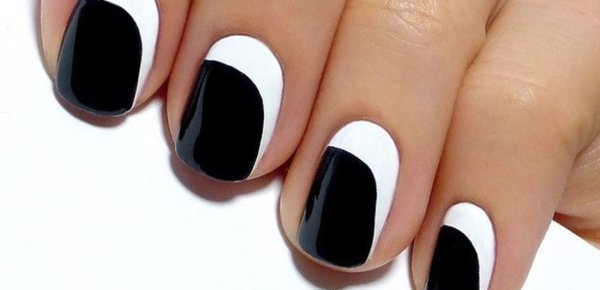 Силуэт женской руки