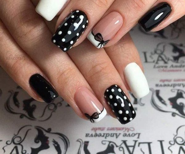 Ногти в черно белом стиле
