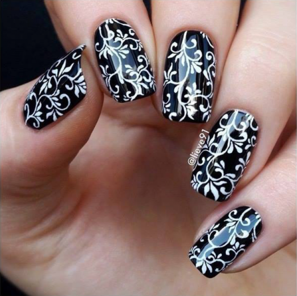 Маникюр с узорами