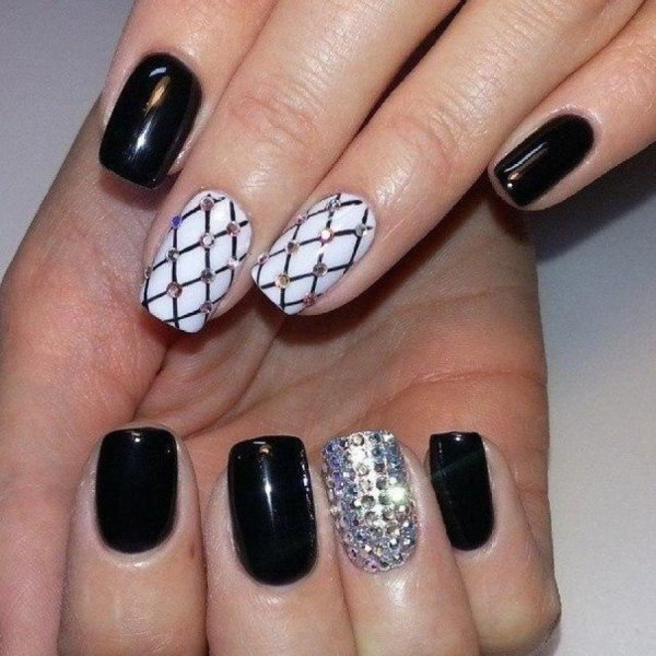 Шеллак черно белый