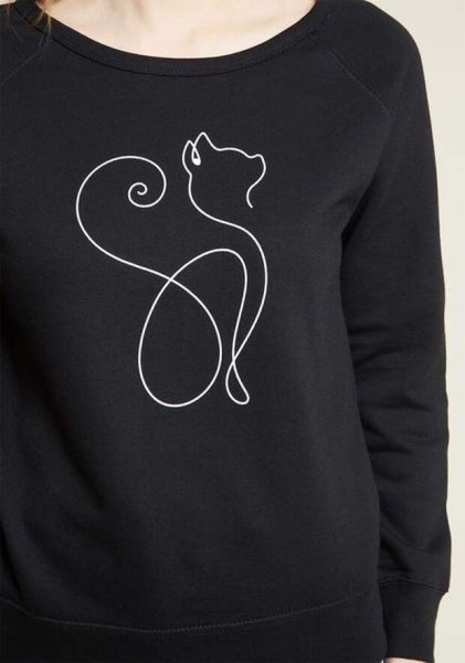 Одежда с прикольной вышивкой