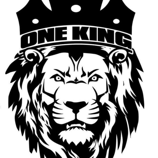 Векторный Лев с короной