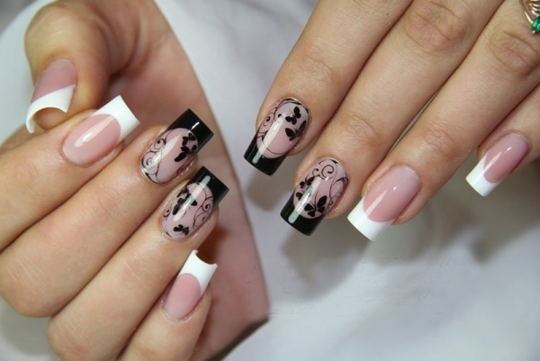 Белые ногти с черным френчем