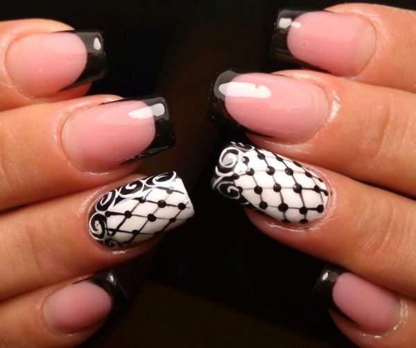 Черно белый френч