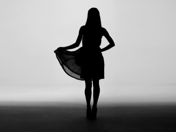 Женский силуэт