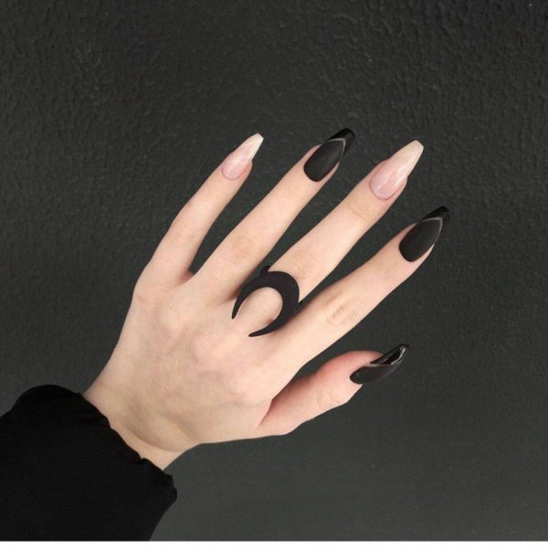 Черные ногти квадрат длинные