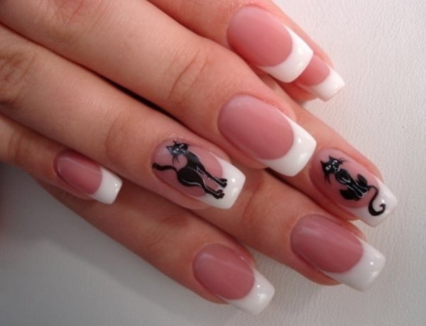 Френч с кошками на ногтях
