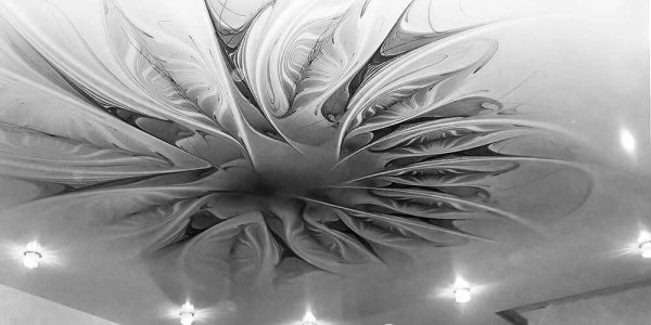 Натяжной потолок белый с черным абстракция