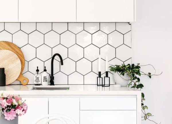 Плитка белый Гексагон на фартук кухни белая