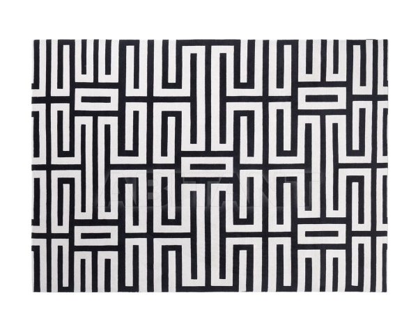 Ковер графически черно белый