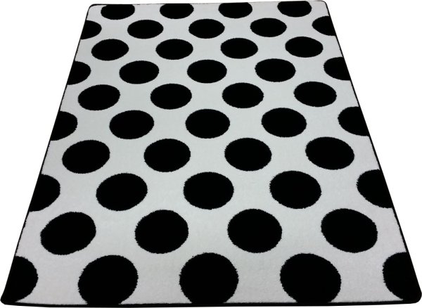 Черно белый ковер