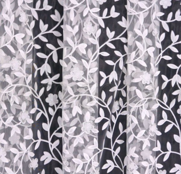 Черно-белый орнамент тюли
