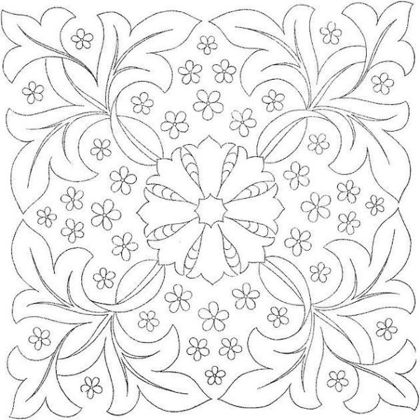 Цветочный орнамент в квадрате