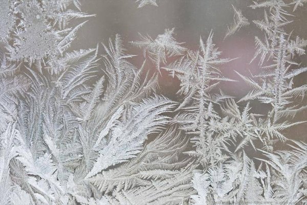 Узоры на окне