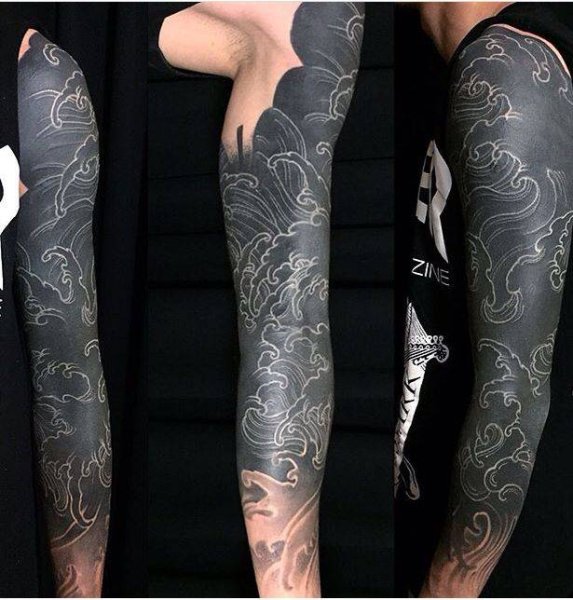 Тату белым по черному