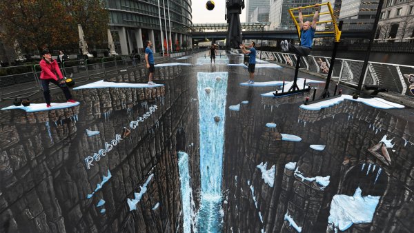 Джо Хилл стрит-арт