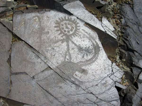 Петроглифы археологического ландшафта Тамгалы