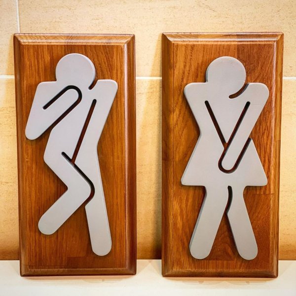 Табличка "туалет"