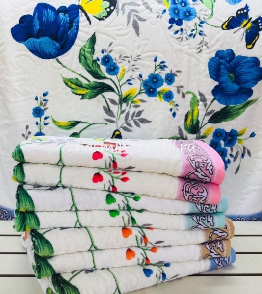 Полотенце с цветочками