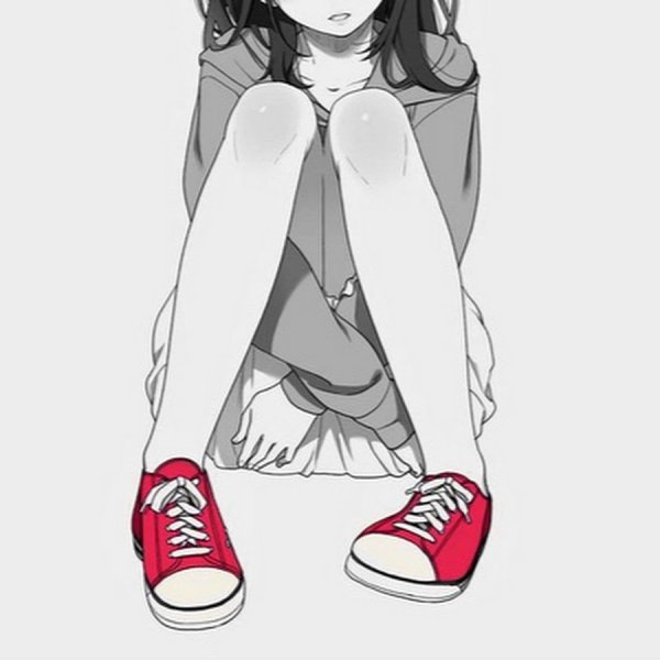 Аниме девушка в кроссовках
