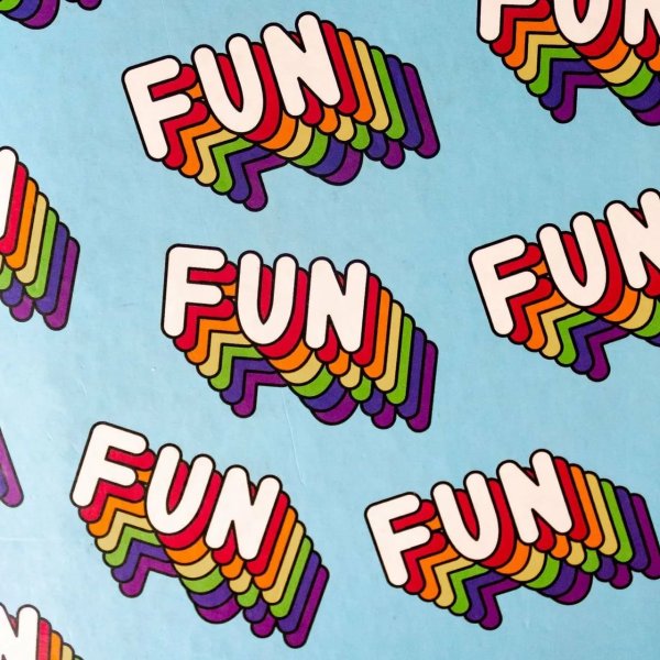 Радужные надписи