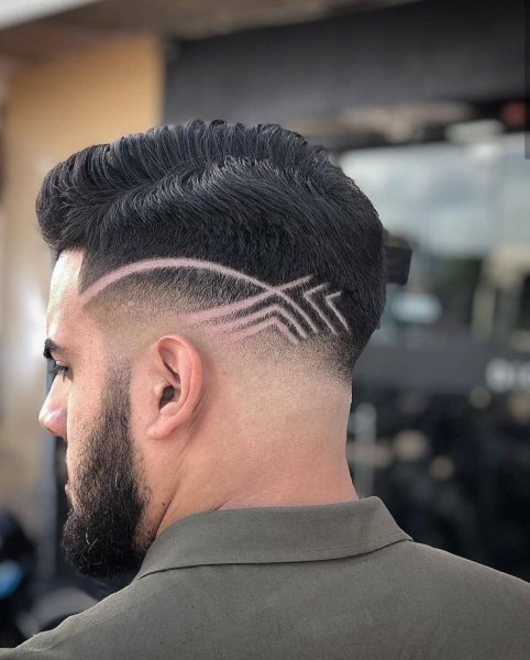 Стрижка Хаир тату