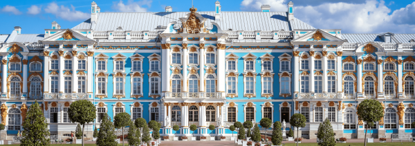 Екатерининский дворец в Санкт-Петербурге