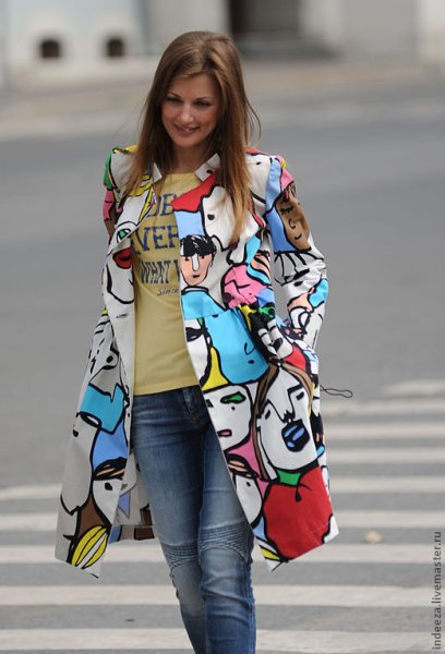 Кожаная куртка с принтом