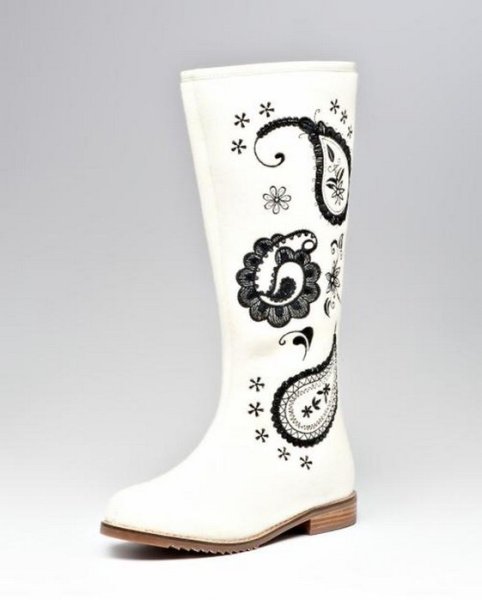 Модные дизайнерские валенки