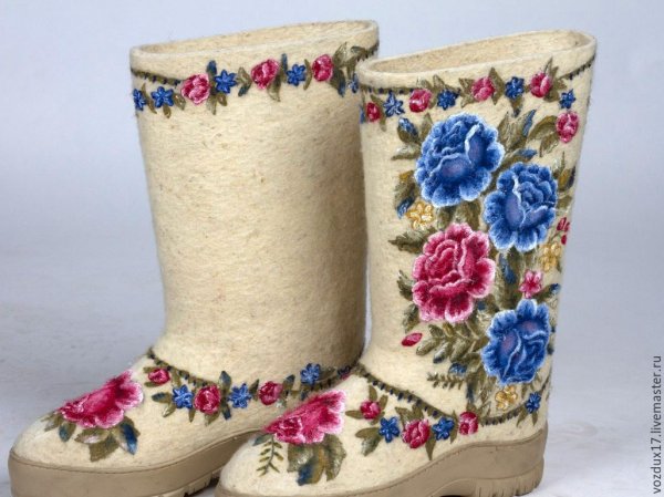 Красивые валенки