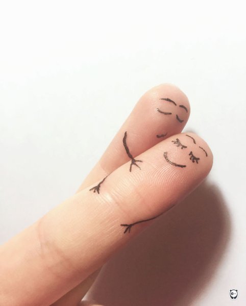 Забавные рисунки на пальцах