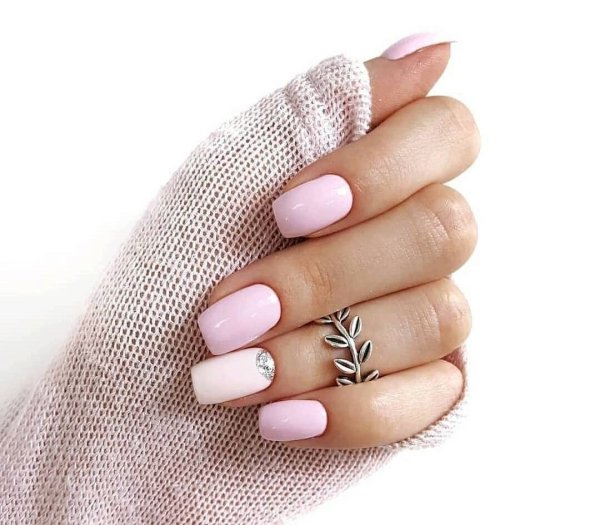 Нежный маникюр
