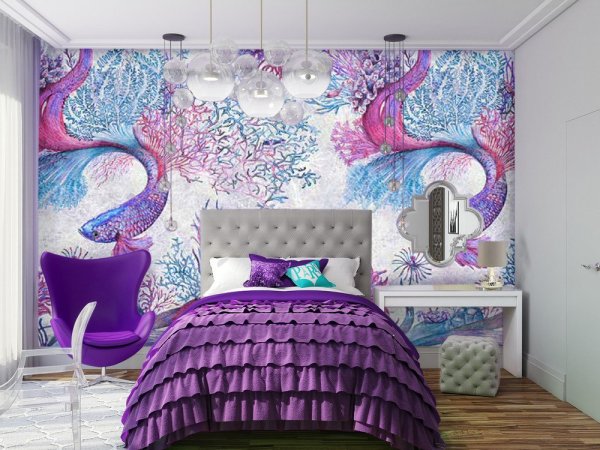 Силуэт на стене