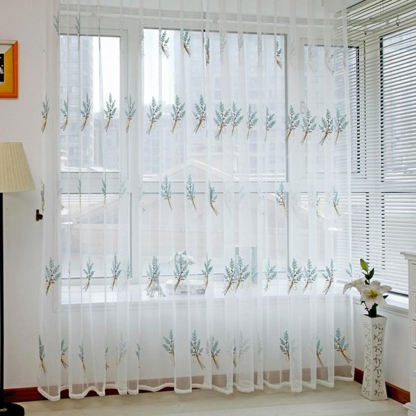 Модные тюлевые занавески на окна
