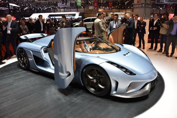 Кёнигсегг Regera 2020