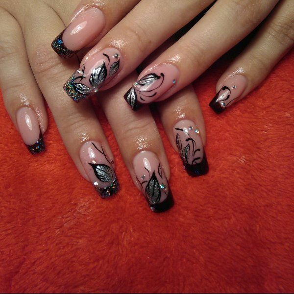 Френч на миндаль 2022