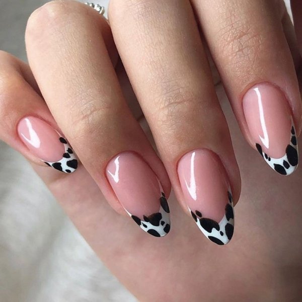 Маникюр френч геометрия